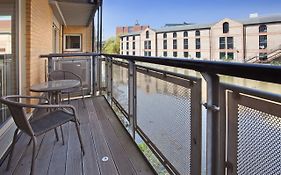 16 John Walker House River Views, Parking And Lift